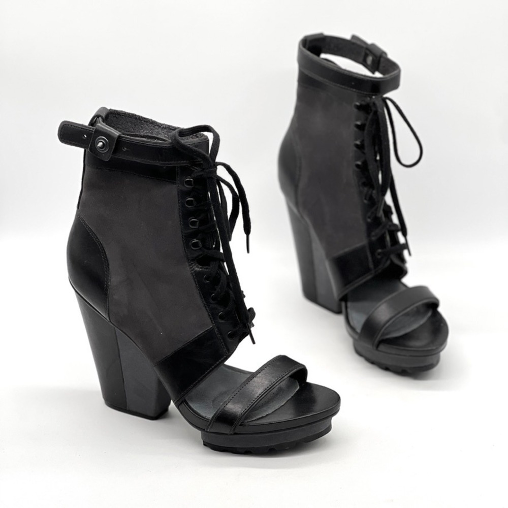 TIMO WEILAND TSUBO Markov Boot Women 10 Black Leather Lace Up Ankle Strap Chunky